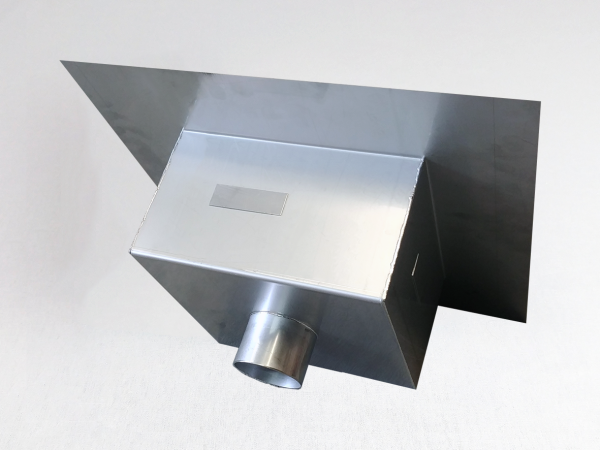 Sifone a pavimento con griglia, 200mm x 200mm x 176mm Ø75mm verticale, CARRABILE ANTISCIVOLO con FLANGIA per IMPERMEABILIZZAZIONE