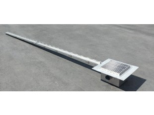 Inox podolgovat talni odtok s koritom na rego-režo in čistilnim revizijskim sifonom dim: 25 x 2000 mm