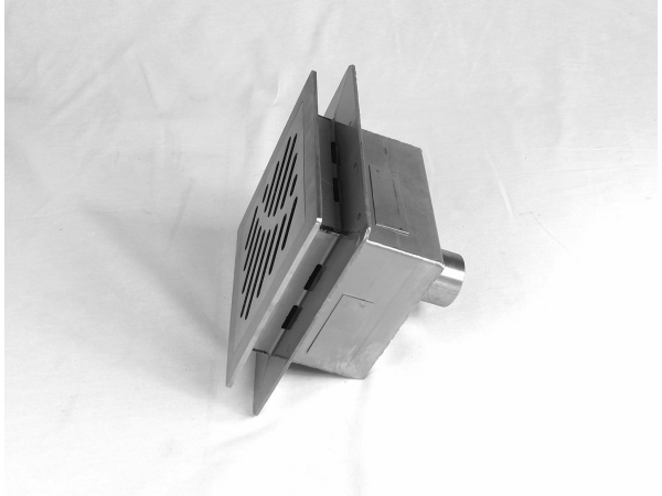 Talni sifon komplet s čelno ploščo debeline 5mm s PERFORIRANIM VZORCEM (AVTOPOVOZNO) in prirobnico za hidroizolacijo 200x200x121mm INOX Ø75mm vertikalno