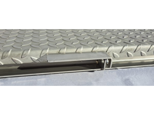 Pokrov NADVGRADEN pohoden INOX-SOLZA dim. 640X640X45 mm 