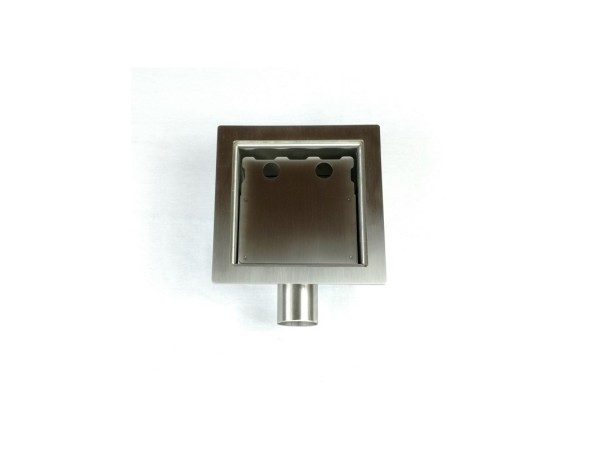 Sifone a pavimento con coperchio di 5mm MODELLO FORATO (CARRABILE) 300x300x206mm INOX Ø110mm orizzontale