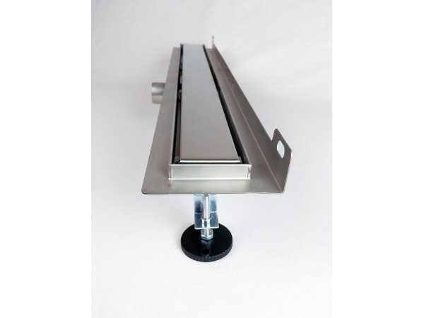 Canalina di scarico per doccia A PARETE con copertura SPAZZOLATA, dimensioni: 900(l) x 70(w) x 70(h) mm INOX