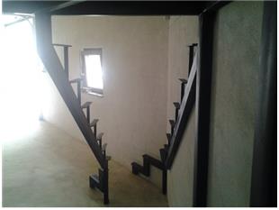 Kovinska konstrukcija stopnišča