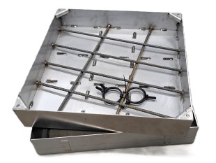 OLJNI JAŠEK - POKROV  z ojačanim dnom in jekleno armaturo 300 X 300 X 120mm INOX