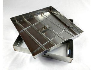 ULJNI ŠAHT – POKLOPAC sa dnom i čeličnom armaturom 400 X 400 X 62mm INOX